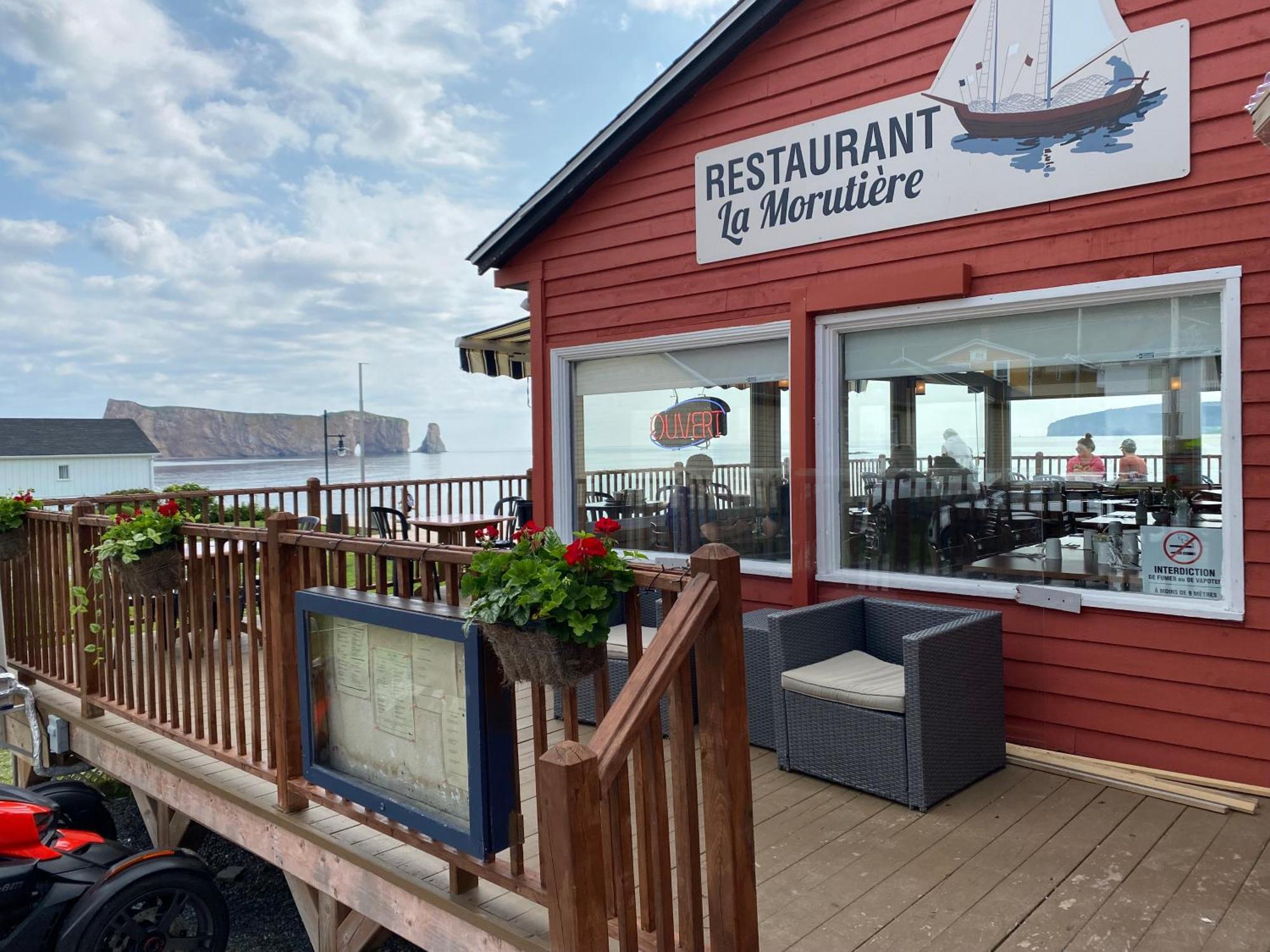 Hotel-Motel Fleur De Lys Perce Eksteriør bilde