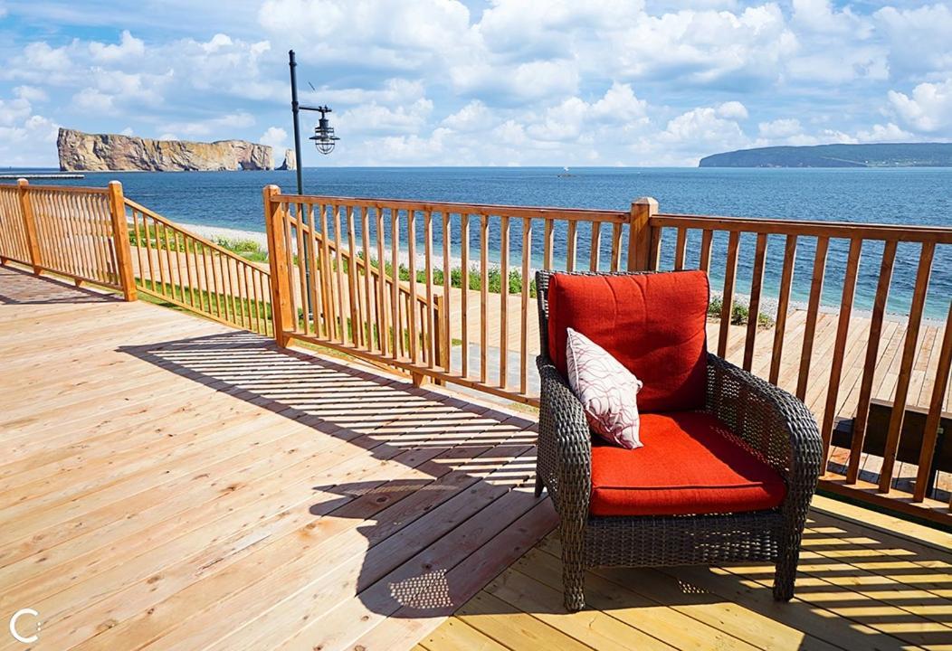 Hotel-Motel Fleur De Lys Perce Eksteriør bilde